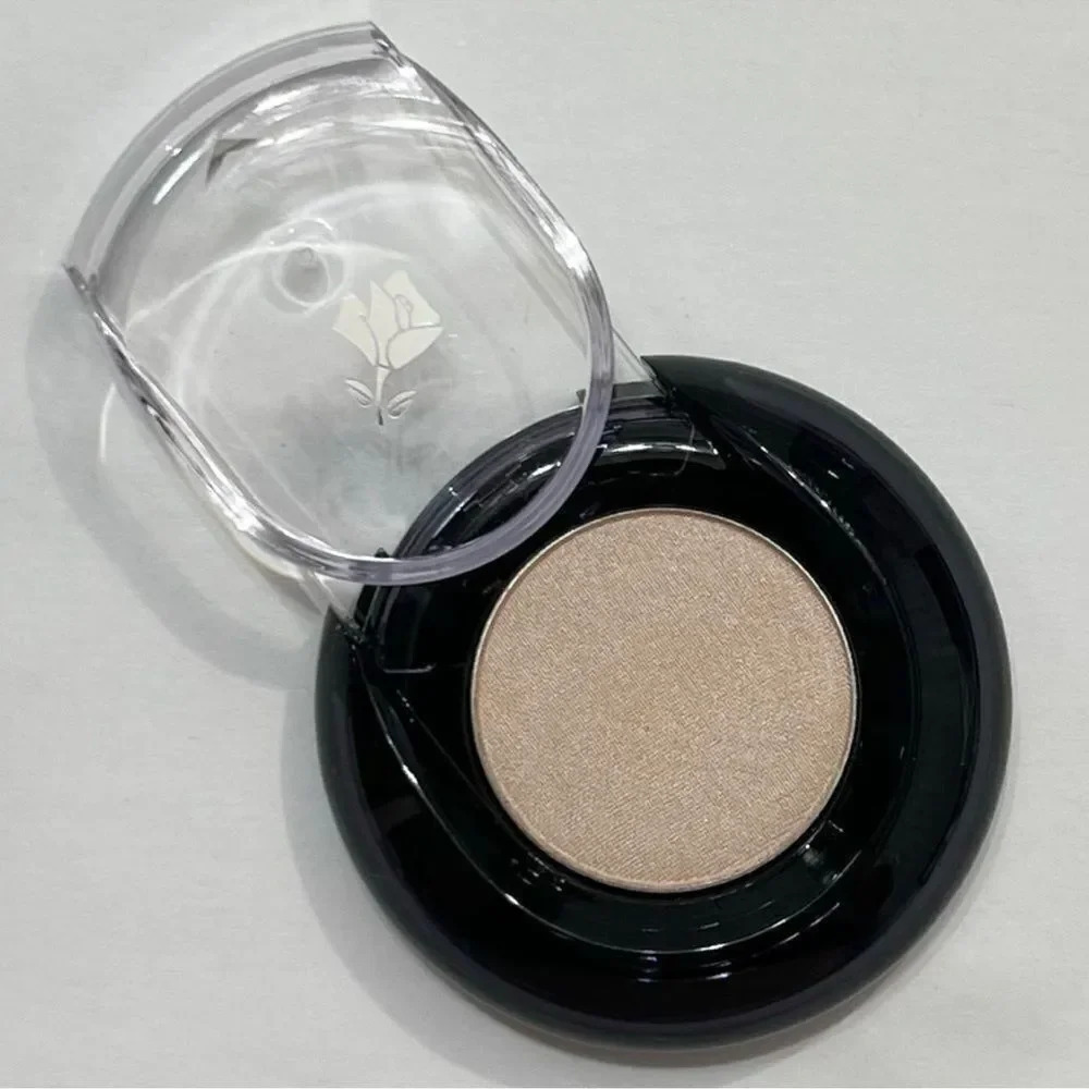Lancôme Fabric (Sheen) Eyeshadow